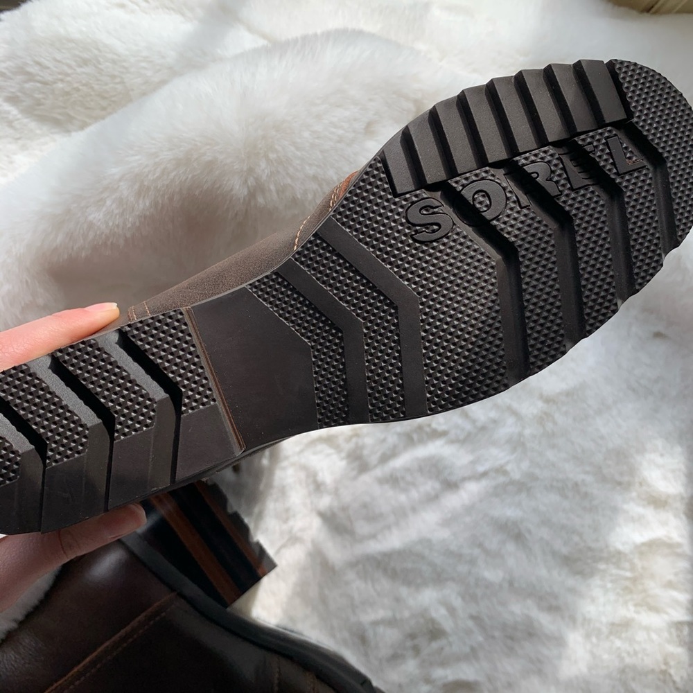 {Sorel} Cate Brown Lace Up Boots - Picture 2 of 6